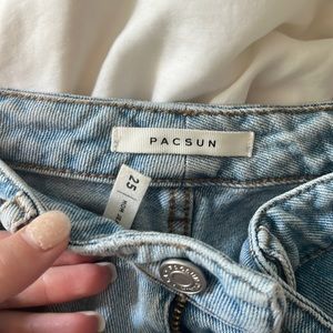 Pacsun Mom Jeans size 25